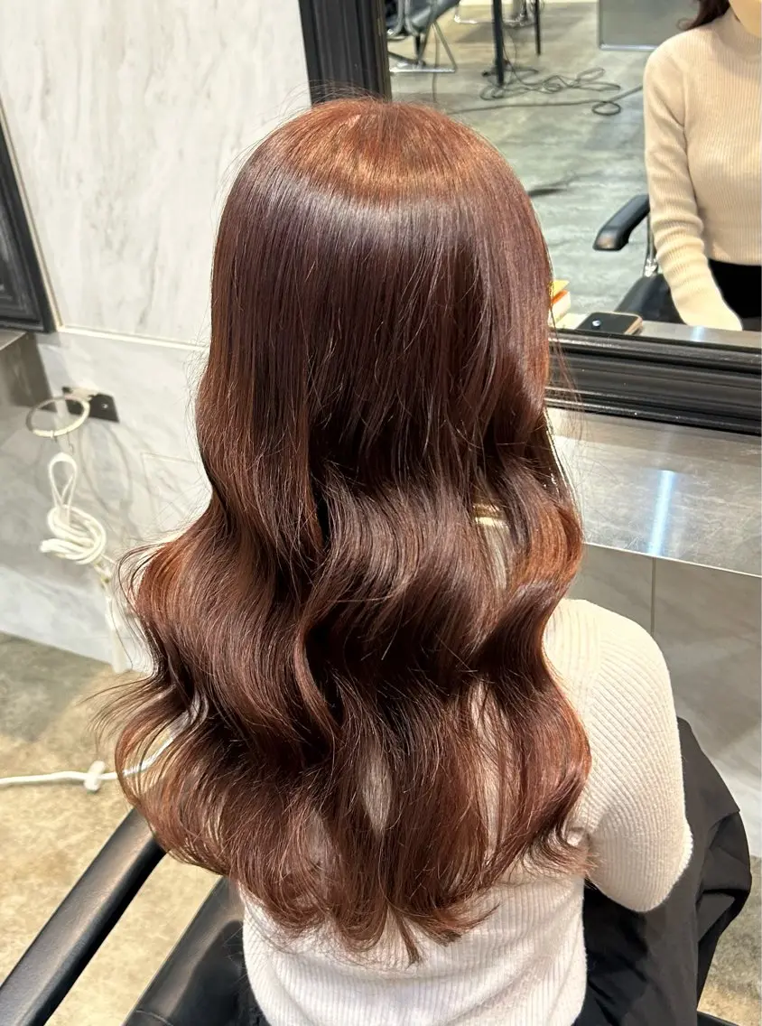 ロング ピンクブラウン Lutia池袋 さえ☆のヘアスタイル