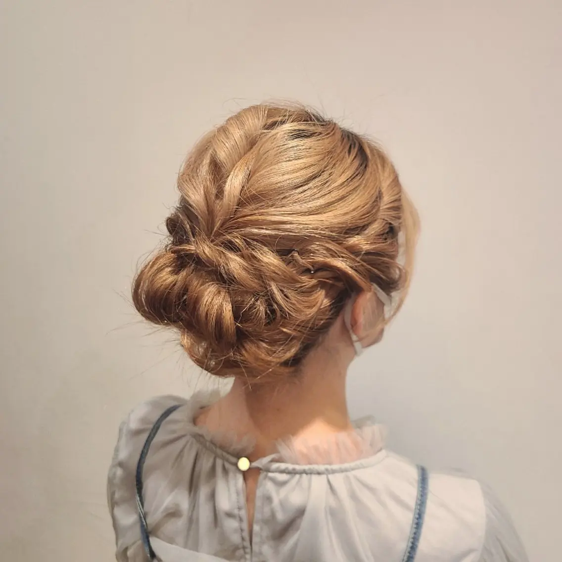 ヘアセット toiro ちだしえりのヘアスタイル