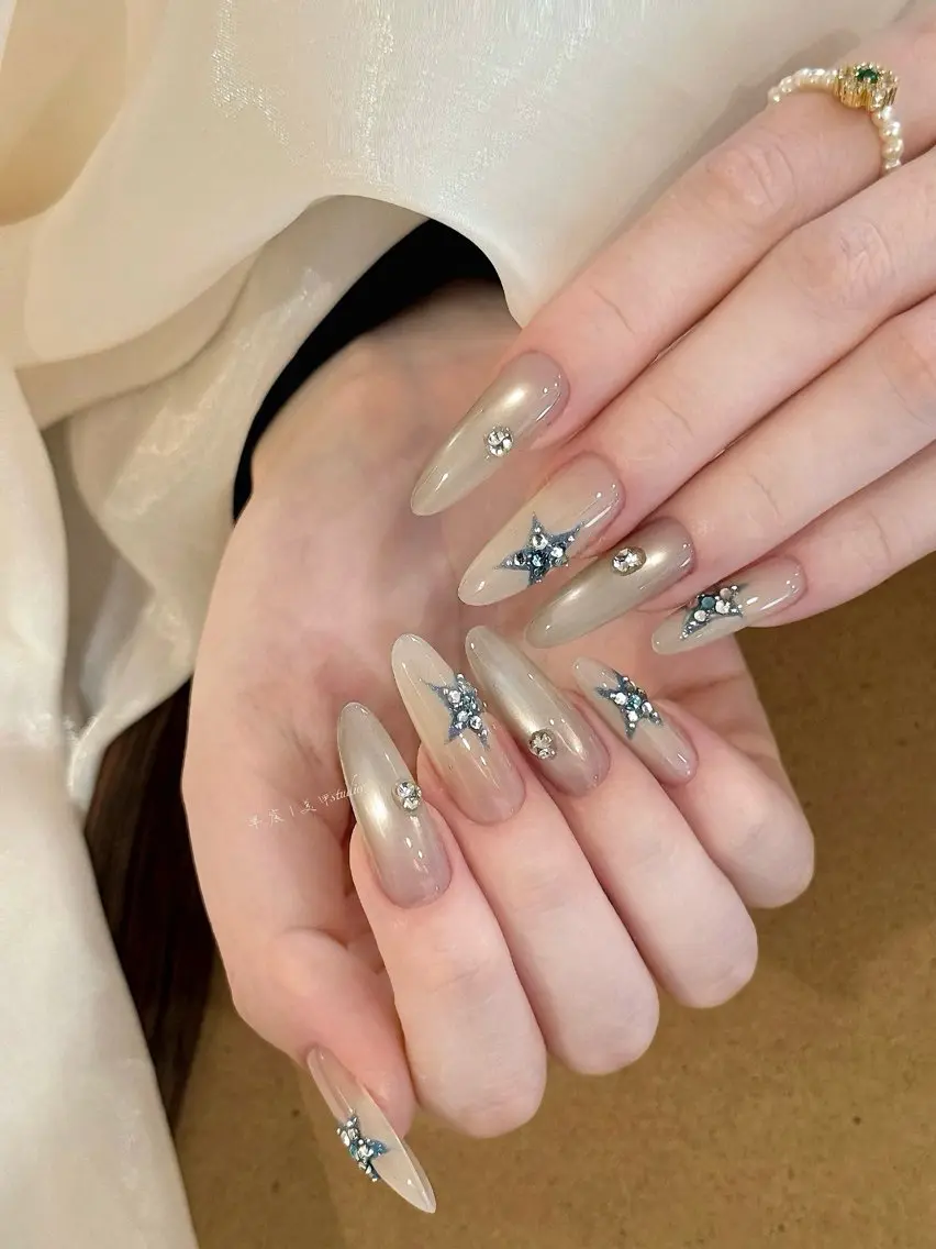 ネイル ハンドネイル 大久保YISnail スカルプ専門店のネイルデザイン