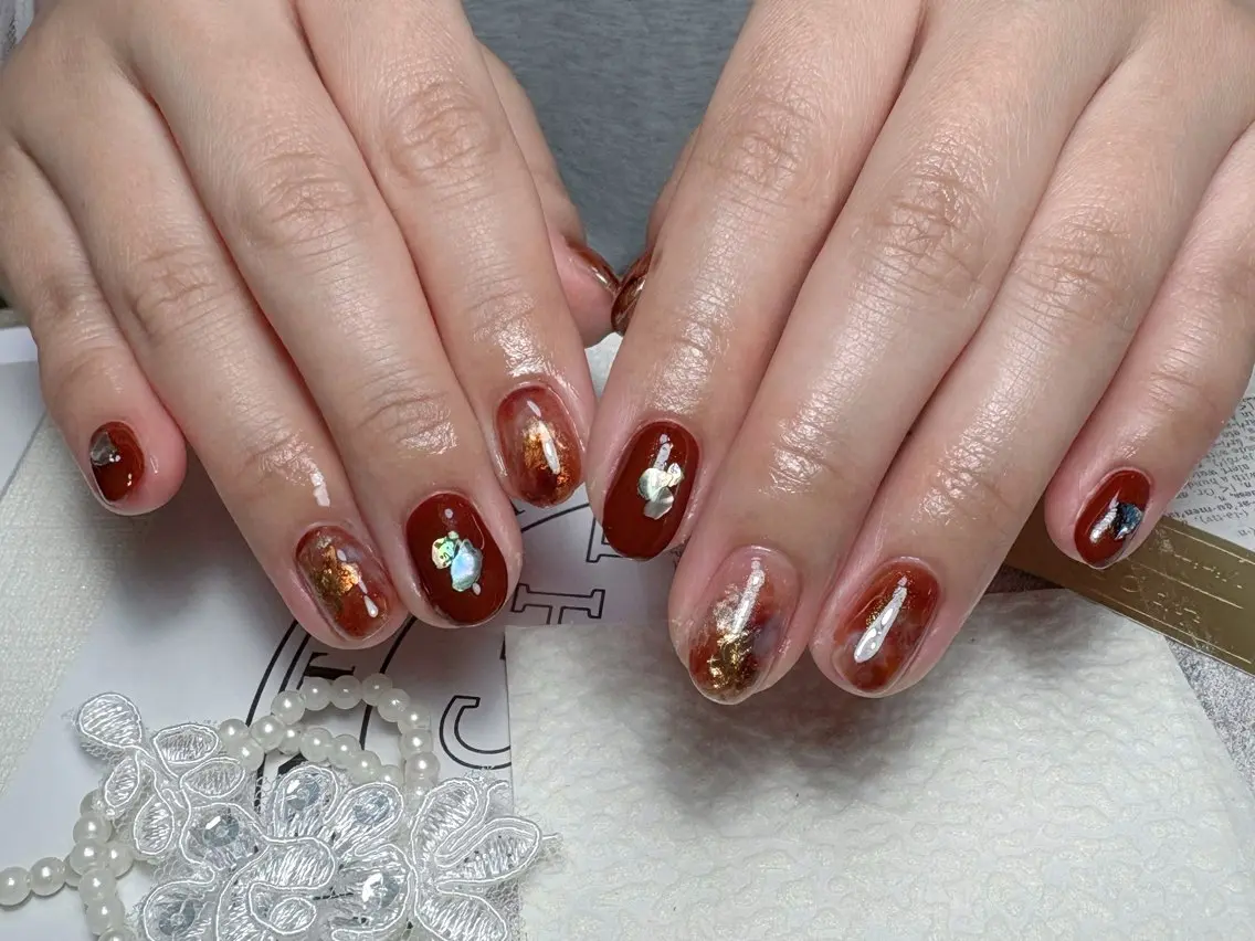 ネイル オーロラネイル フレンチネイル ジェルネイル ガラスフレンチ 韓国ネイル ハンドネイル Nail Jolieのネイルデザイン