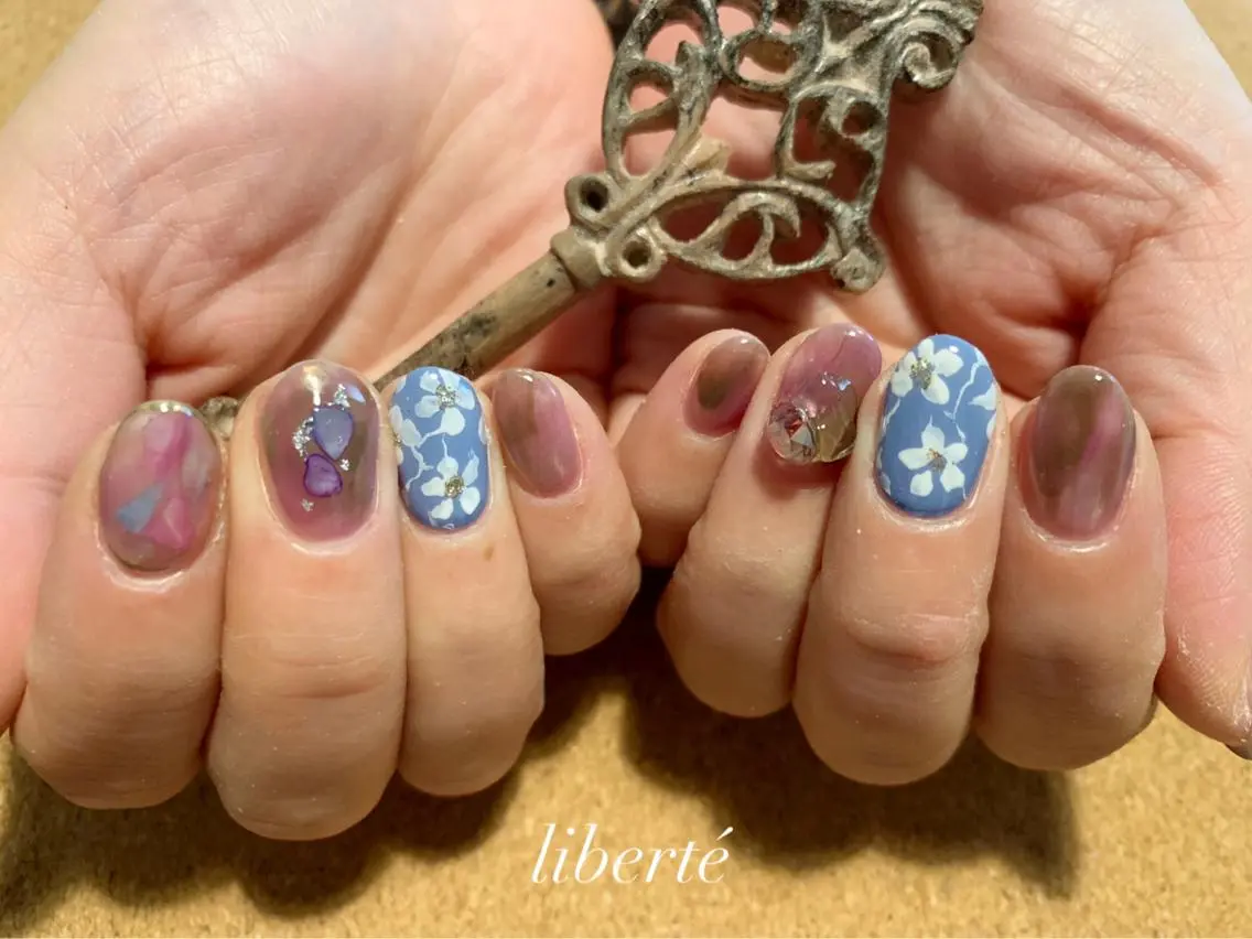 ネイル liberté (リベルテ)のネイルデザイン