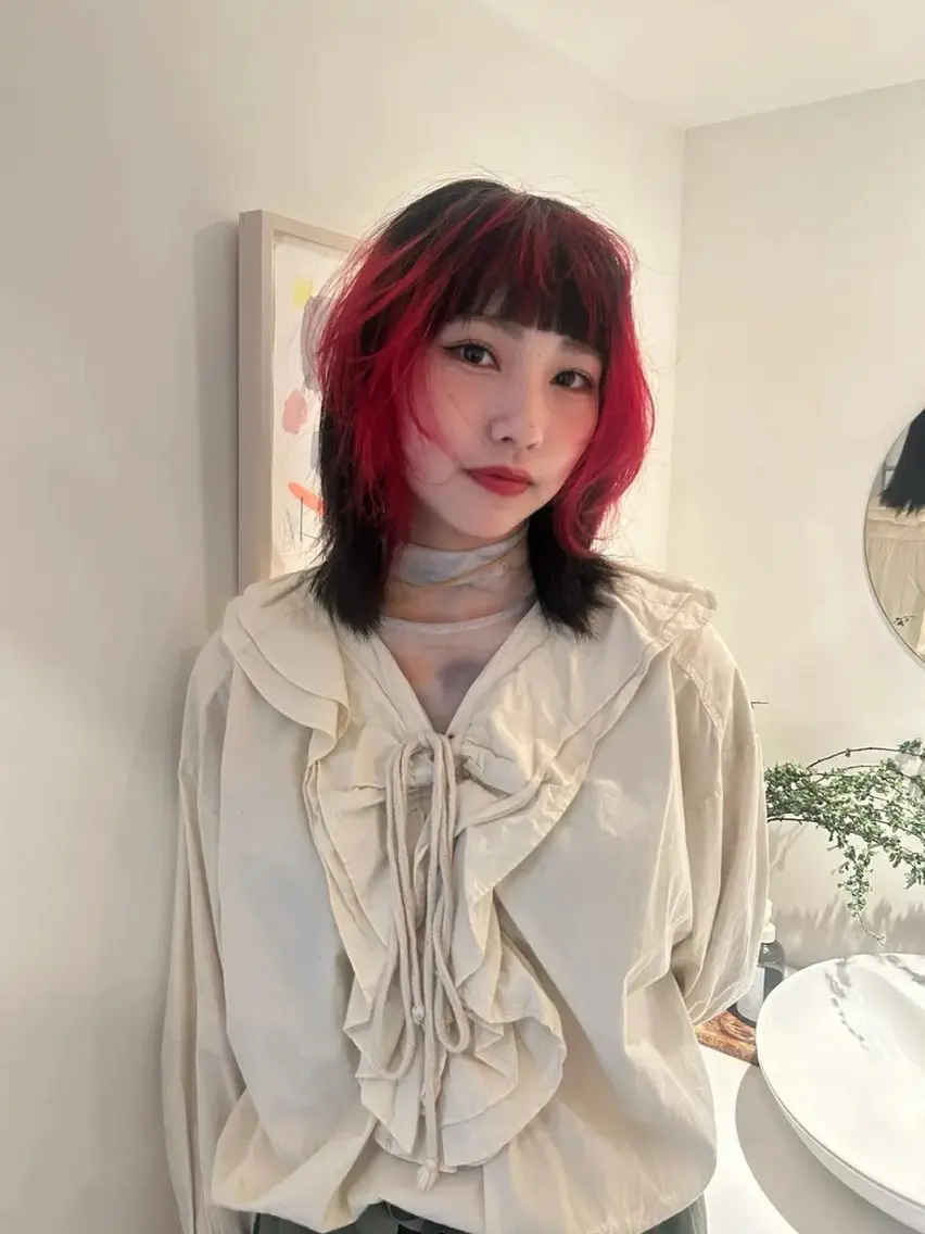 カラー かがやしづ ⭐️カラーモデルのヘアスタイル