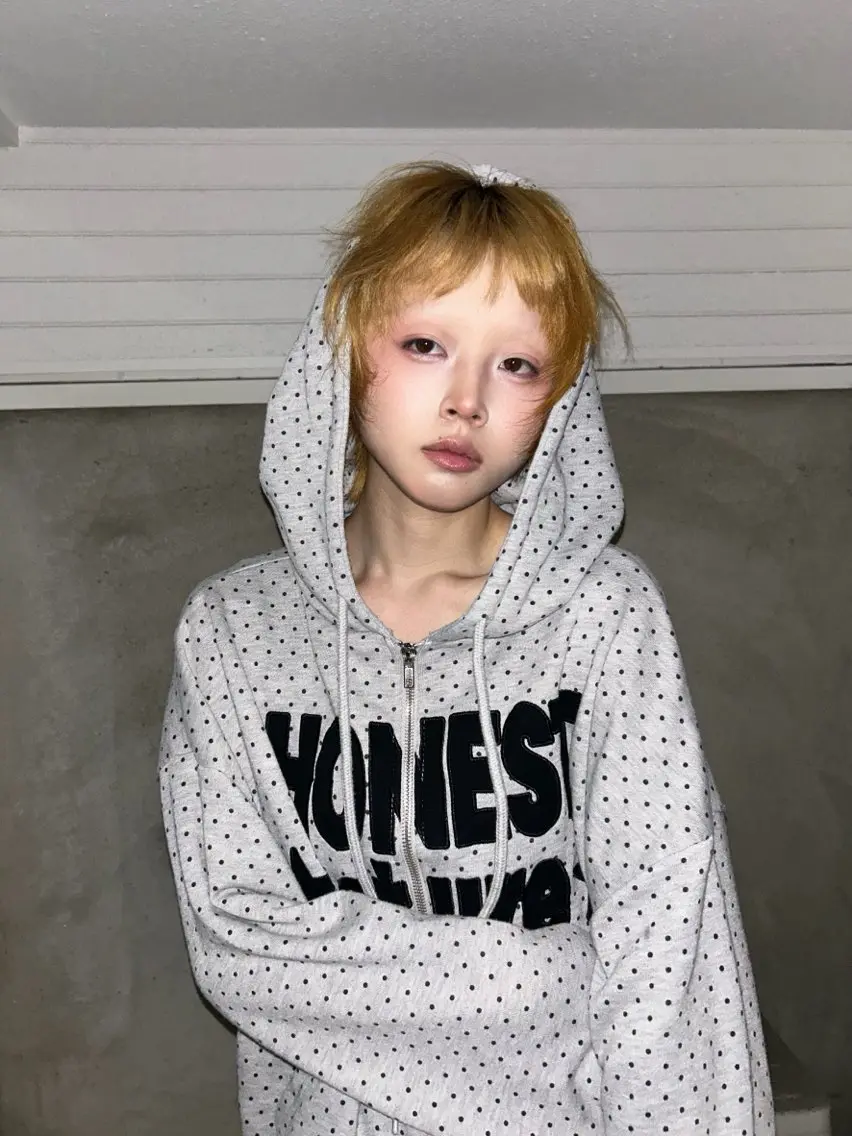 カラー ブロンド 中西 麻のヘアスタイル