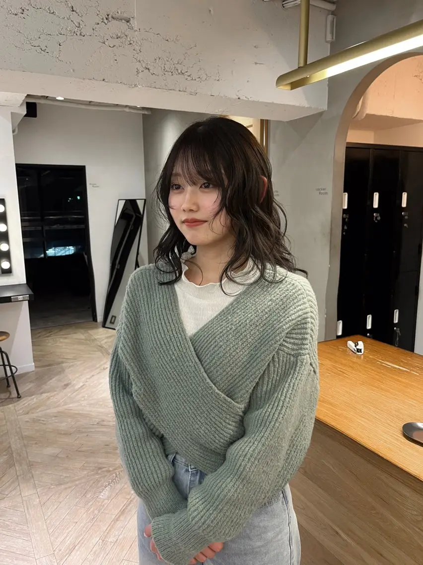 ミディアム カラー ヘアカラー レイヤーカット🐩 透明感カラー モカのヘアスタイル