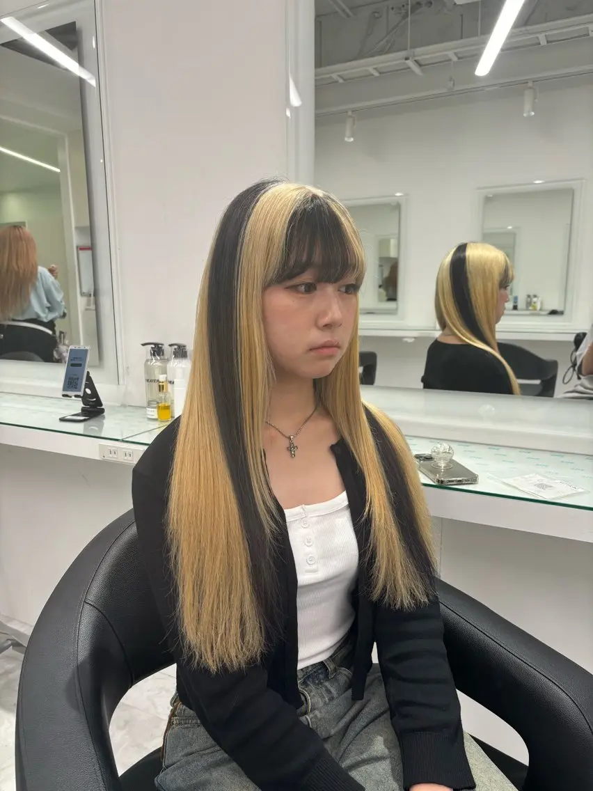 ロング カラー ヘアカラー トリートメント ヘアセット ウルフカットマスター みつきのヘアスタイル