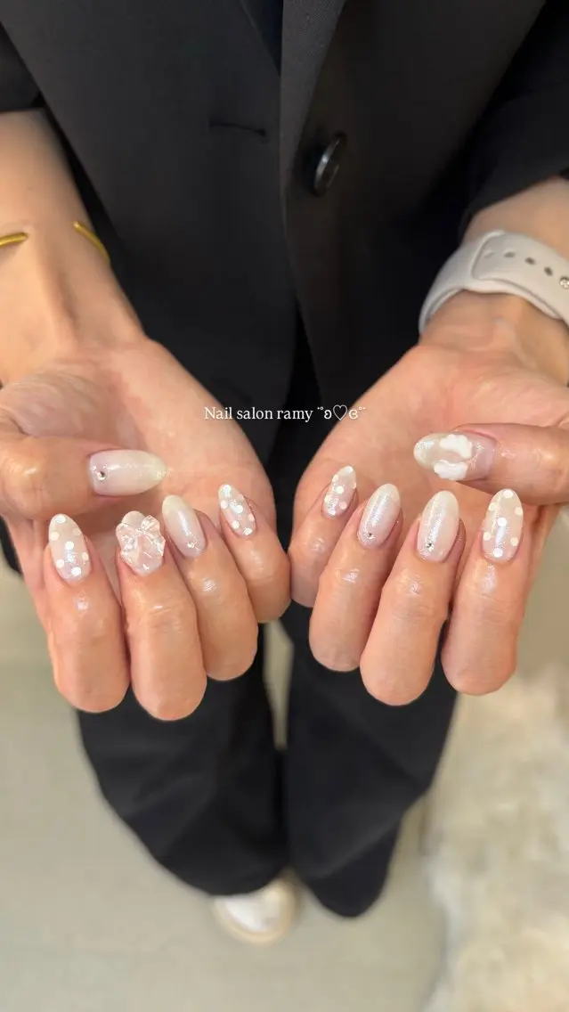 ネイル リボン ストーンネイル ハンドネイル Nail salon ramyのマツエク・マツパデザイン
