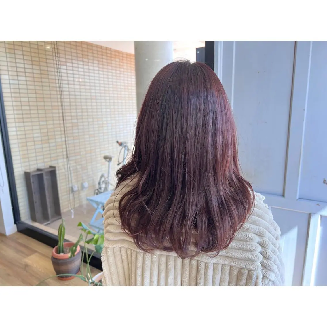 ロング カラー ブラウンカラー ピンクカラー ピンクブラウン ヘアカラー トリートメント ツキダテ ユイのヘアスタイル
