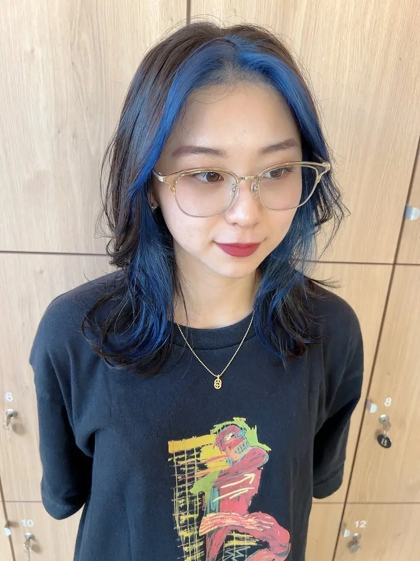 セミロング カット ヘアカラー トリートメント vince. moekoのヘアスタイル
