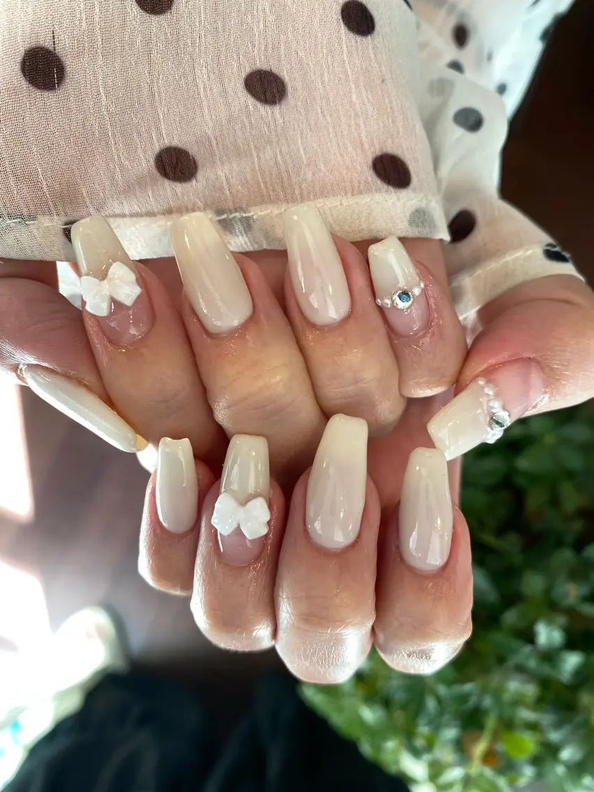 ネイル crystal ⭐︎ colorのネイルデザイン