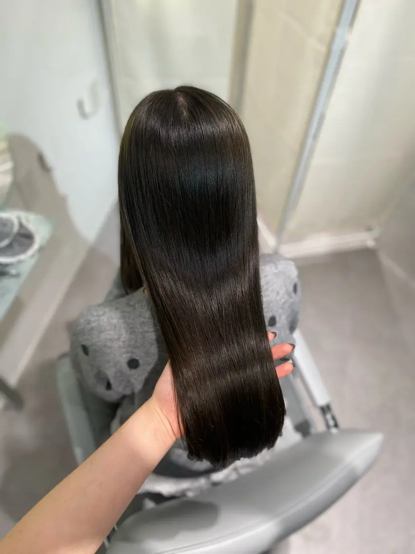 ロング ヘアカラー トリートメント 川村 歩夏のヘアスタイル