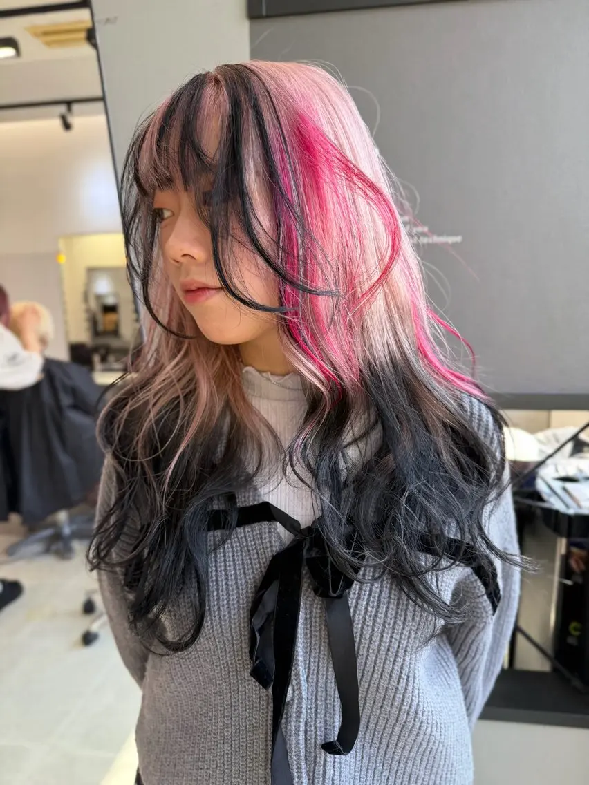 ロング カラー ブリーチ デザインカラー ハイトーンカラー ヘアカラー トリートメント 天神大名/ブリーチ 鶴岡和幸/ハイトーンのヘアスタイル