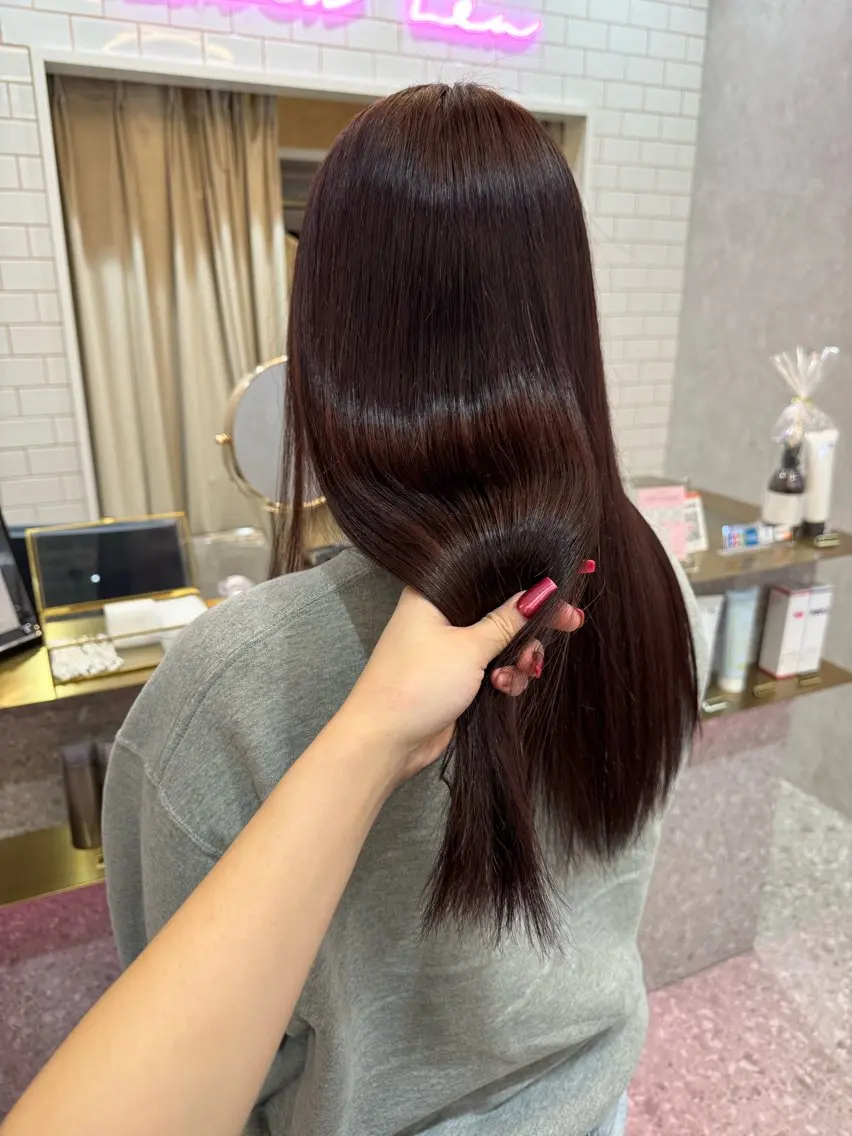 ロング karin ボブハイトーンのヘアスタイル