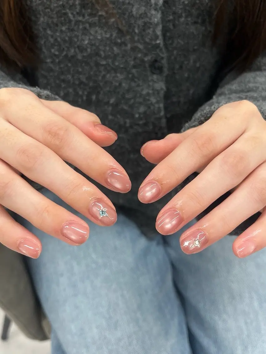 ネイル マグネットネイル schon 🎀saraのネイルデザイン