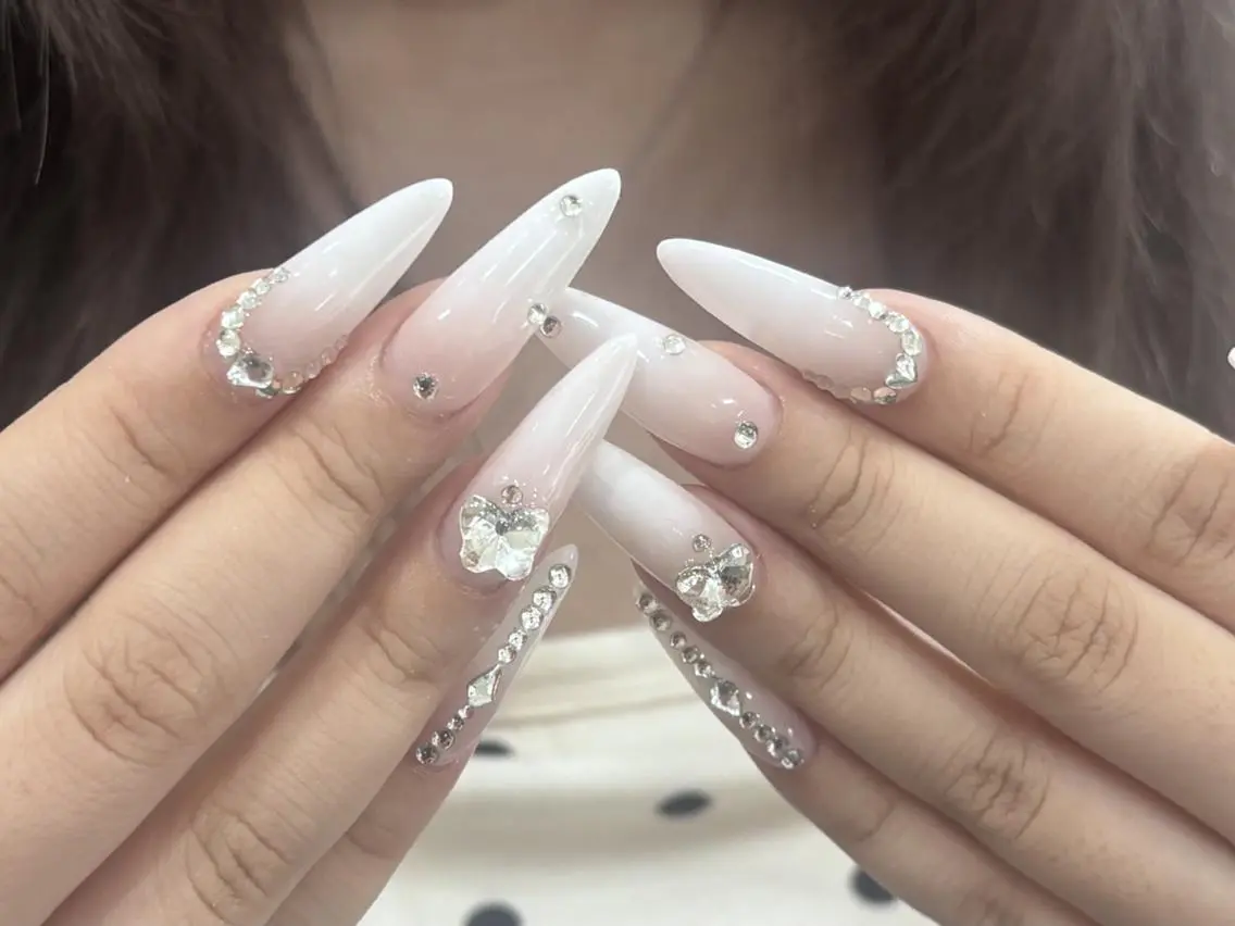 ネイル ハンドネイル Emi🌸Belle Nail Salonのネイルデザイン