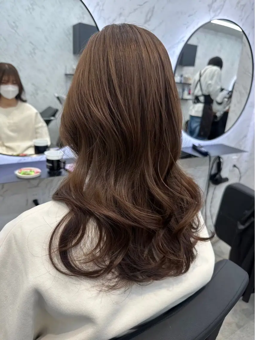 ロング カラー ブラウンカラー レイヤーカット 韓国ヘア🎀 /♡𝓝𝓸𝓪♡のヘアスタイル