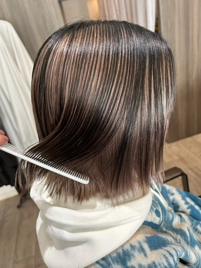 ショート カラー IVERA二刀流⚔️ 横野圭⚔️のヘアスタイル