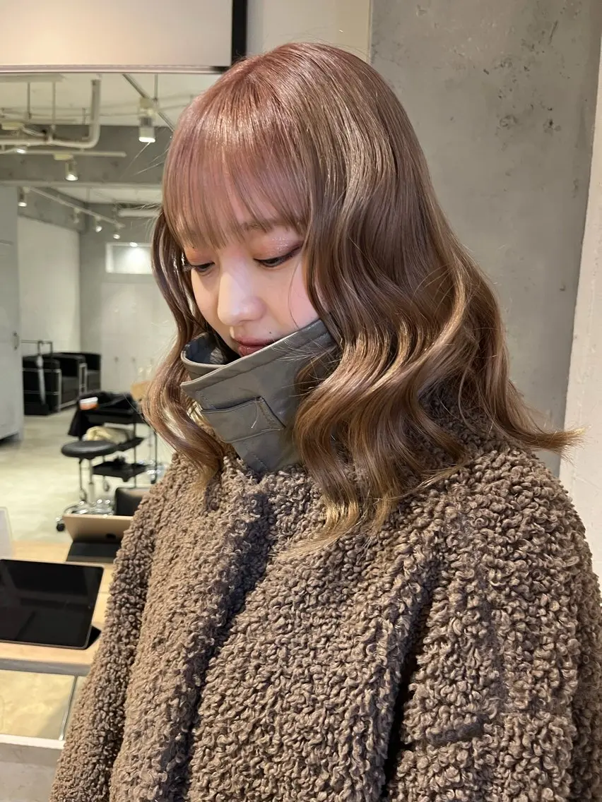 🕊️ブリーチリタッチ(3cm以内)+カラーの写真