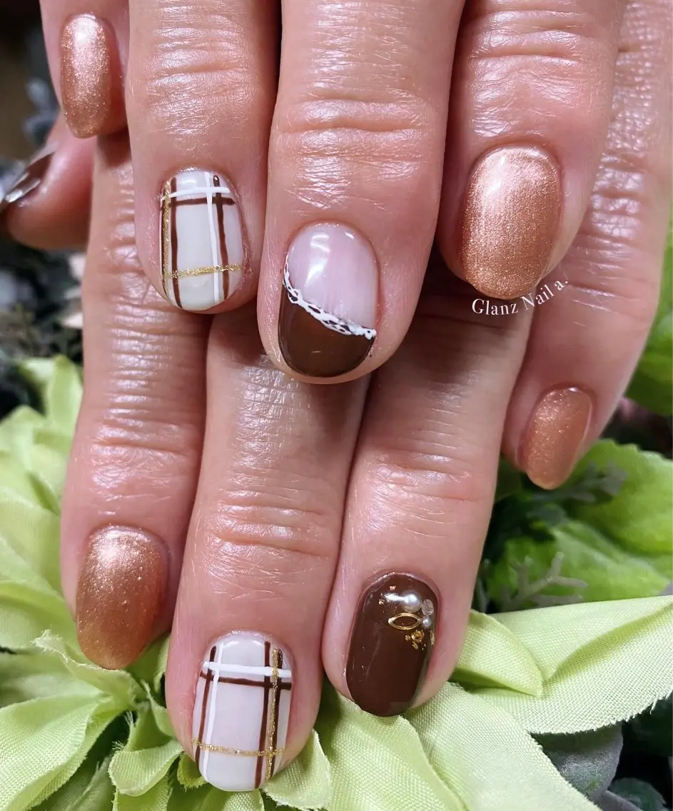 ネイル バレンタイン ホワイト Glanz  Nail aのネイルデザイン