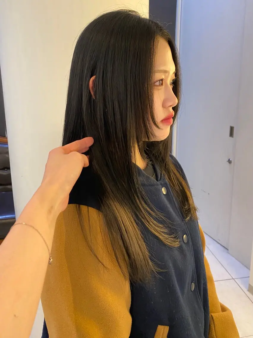 ロング カラー パーマ ブリーチ 縮毛矯正 カット ヘアカラー 縮毛矯正 トリートメント mai / linoah˚✧のヘアスタイル