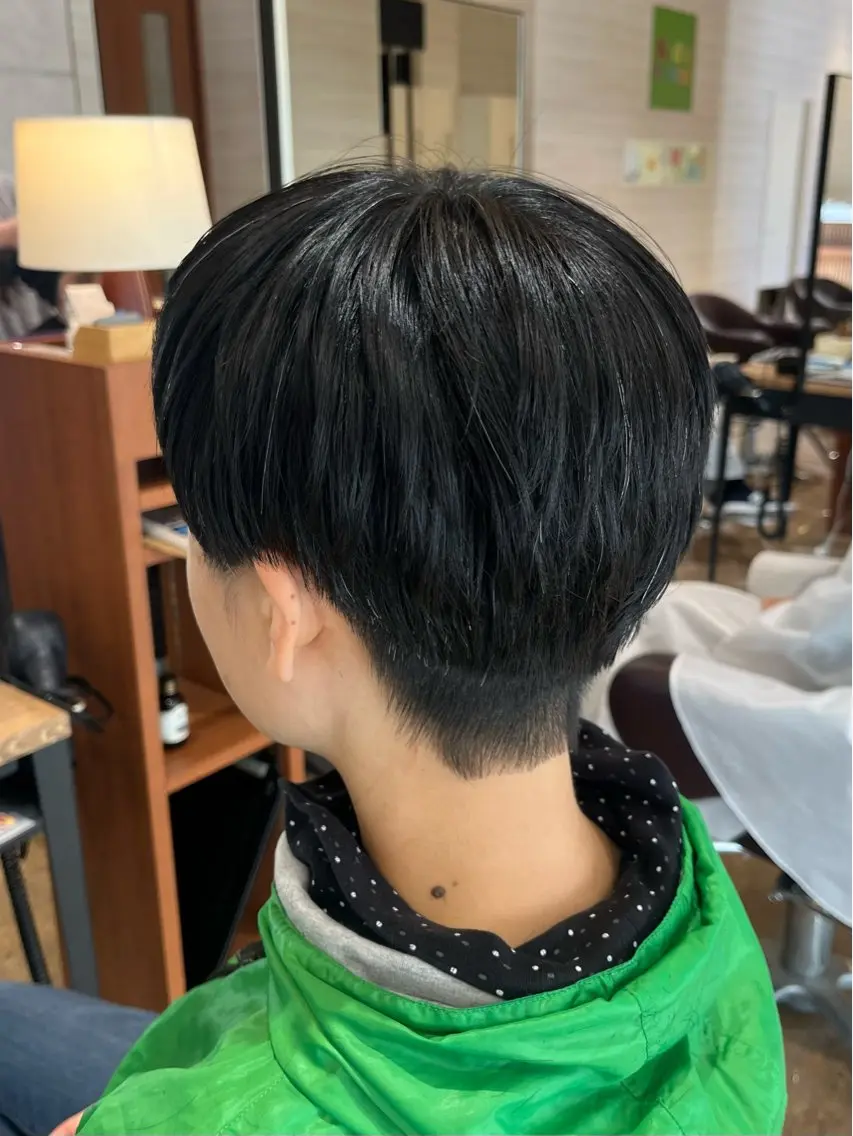 ショート 佐藤 華音のヘアスタイル