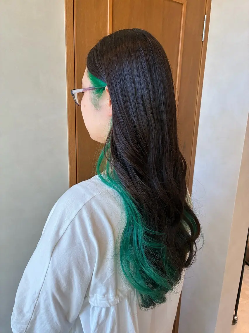 ロング 透明感カラー/大城 かえでのヘアスタイル