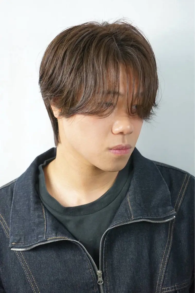 ミディアム ミディアムパーマ メンズカット　佐々木 開のヘアスタイル