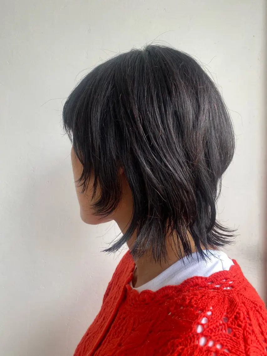 ショート レイヤーカット ウルフカット 立和名 泉のヘアスタイル