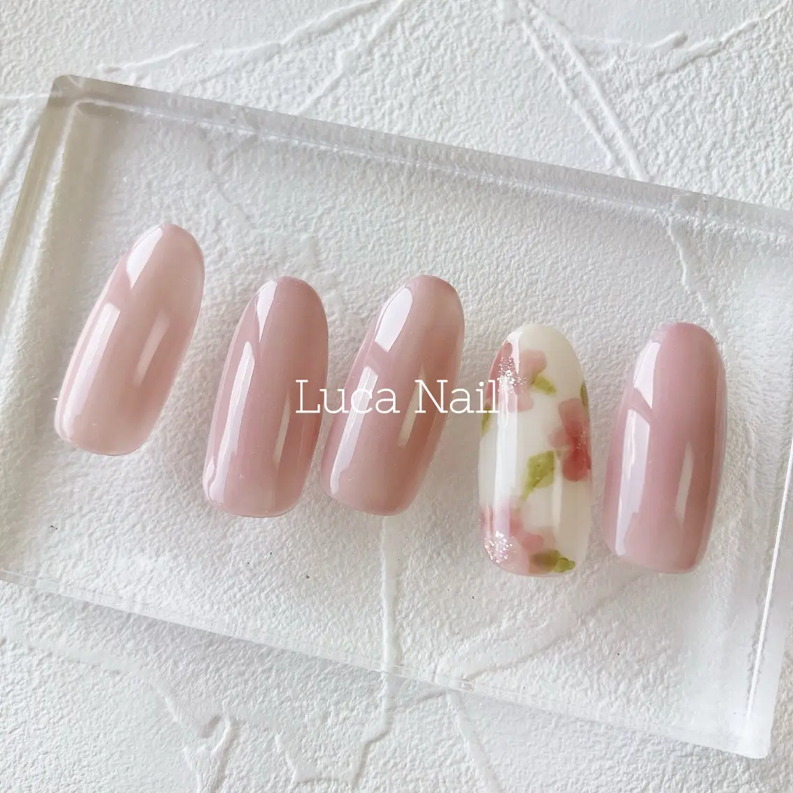 ネイル フラワーネイル シンプルネイル ハンドネイル ハンドケア Luca Nail 🌼yu-kaのネイルデザイン