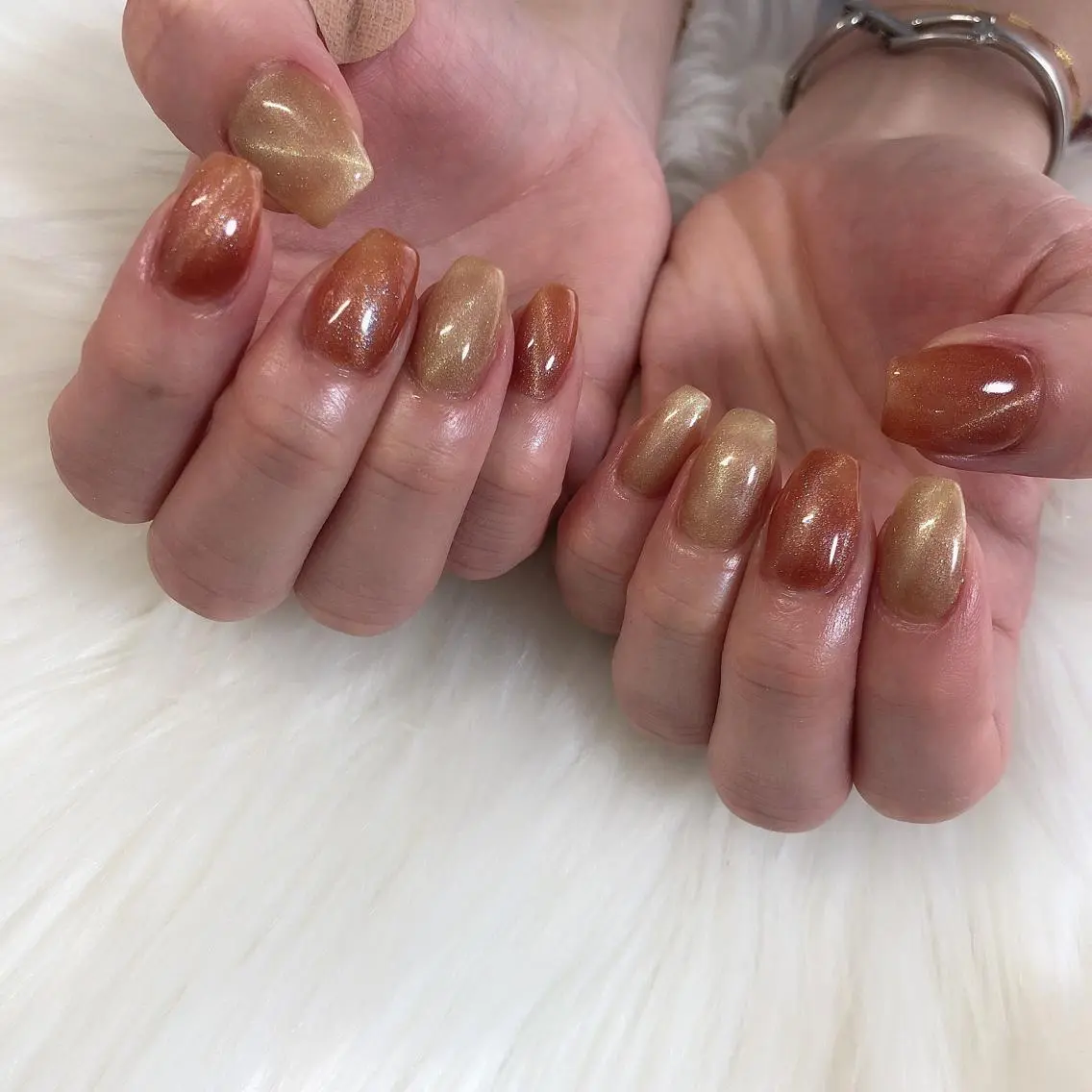 ネイル ジェルネイル マグネットネイル ハンドネイル 西岡 杏のネイルデザイン