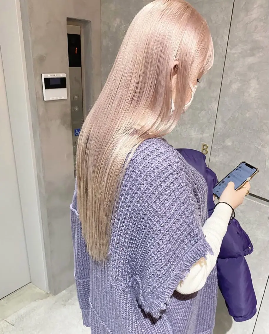 ロング カラー ハイトーンカラー 【ALTLA 吹田】 ハイトーン MUUのヘアスタイル