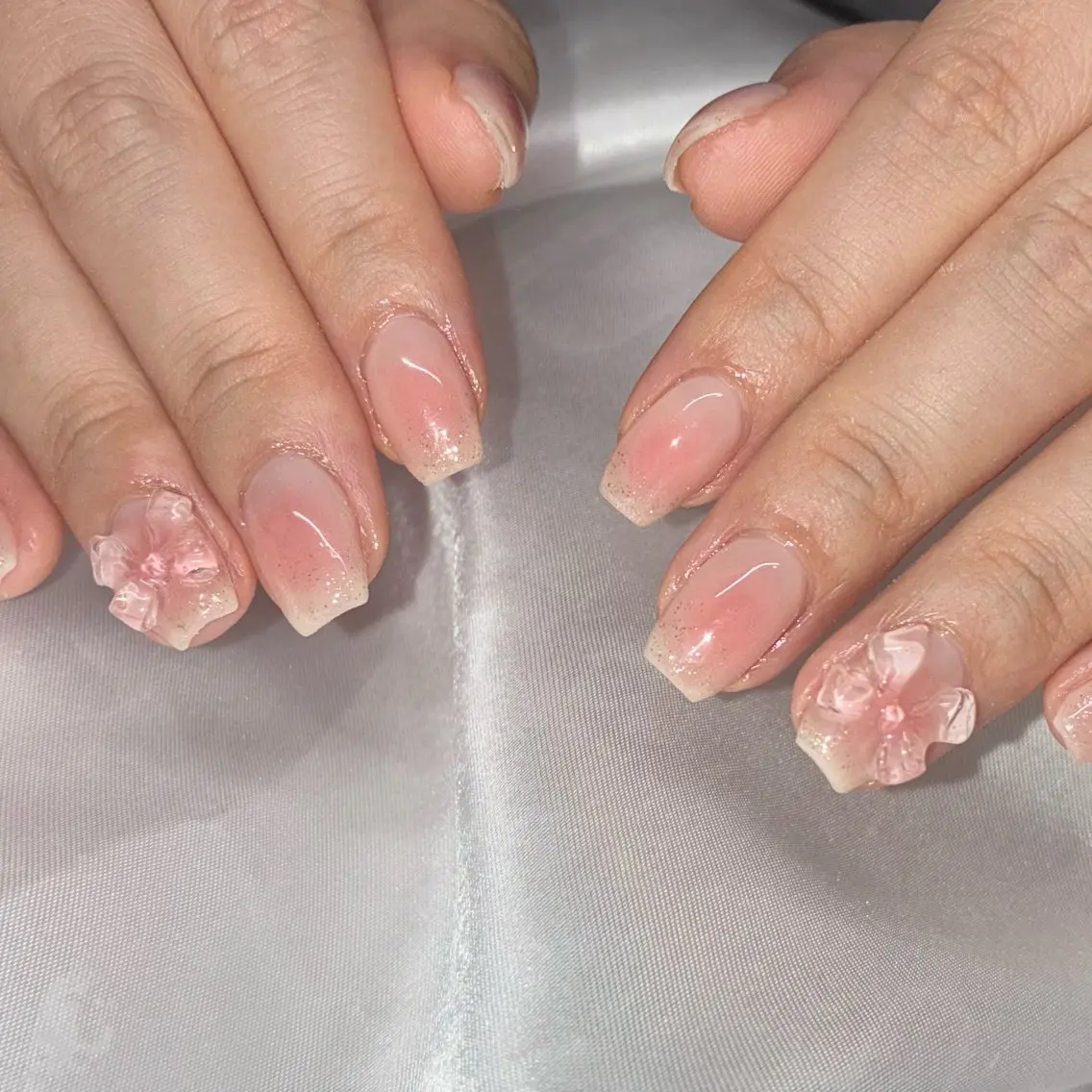ネイル ラメ(グリッター) ハンドネイル Nail ヌシん家 AKANEのネイルデザイン