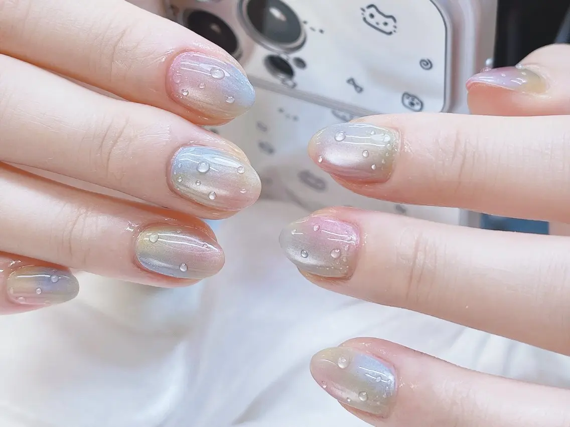 ネイル チークネイル 成人式 フレンチネイル グラデーション 氷ネイル・うるうるネイル ハンドネイル DUO MI nail salonのネイルデザイン
