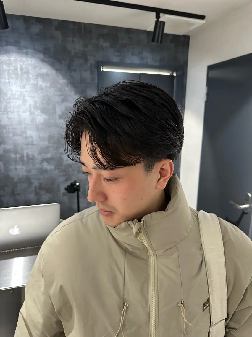 ミディアム メンズ 💈原宿指名No.1 センターパート💈のヘアスタイル