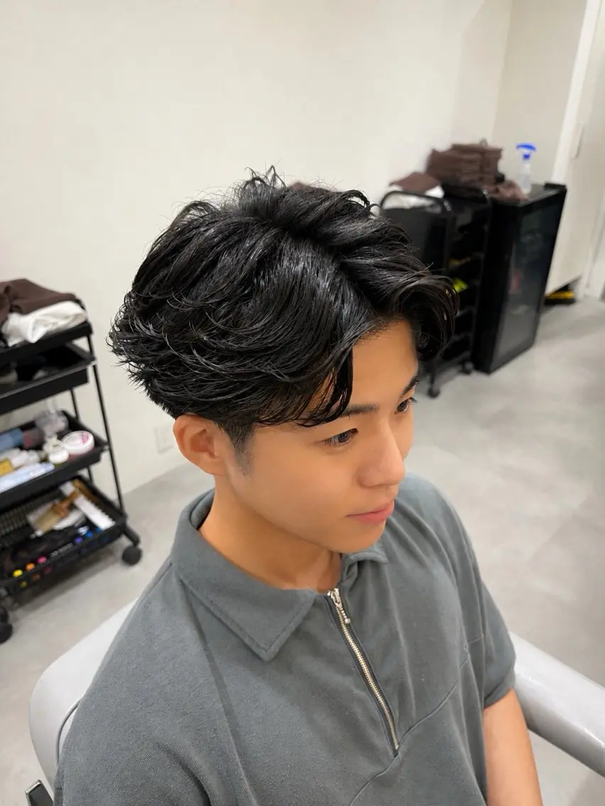 ショート パーマ メンズ フェザーパーマ メンズパーマ カット パーマ メンズ特化･フェザー パーマ コウタロウのヘアスタイル