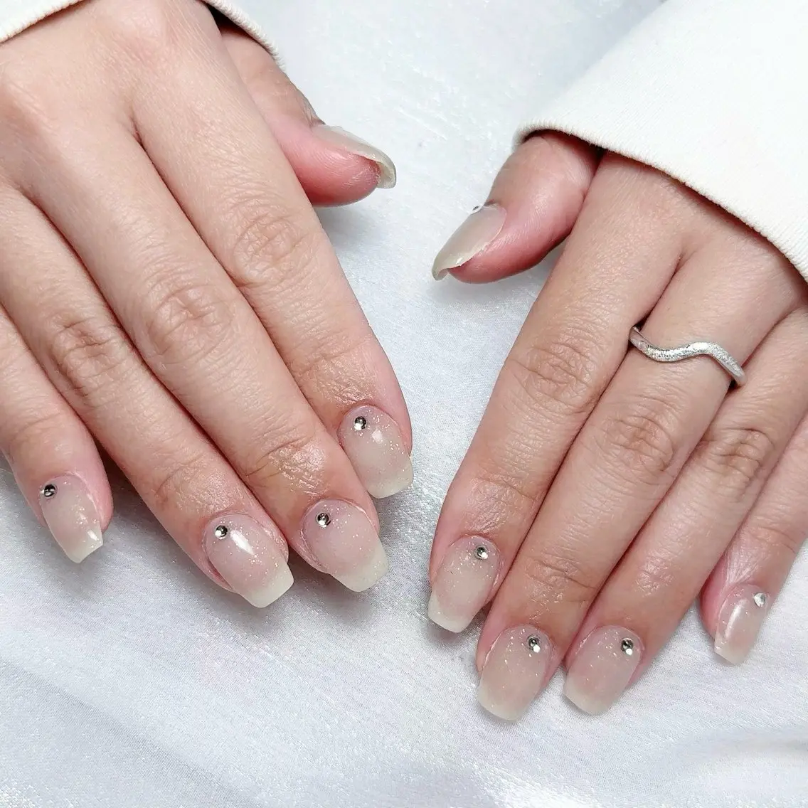 メンズ ネイル メンズ韓国風 アートネイル オーロラネイル ガーリー キラキラネイル ハンドネイル Nail salon 木にいるのネイルデザイン