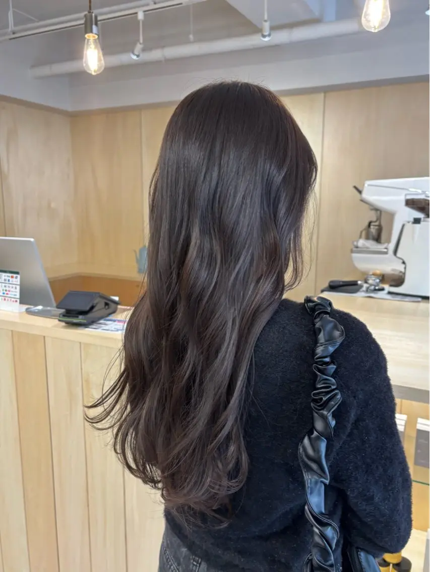 ロング カラー カット ヘアカラー トリートメント tre.甲子園口店 M A R Iのヘアスタイル