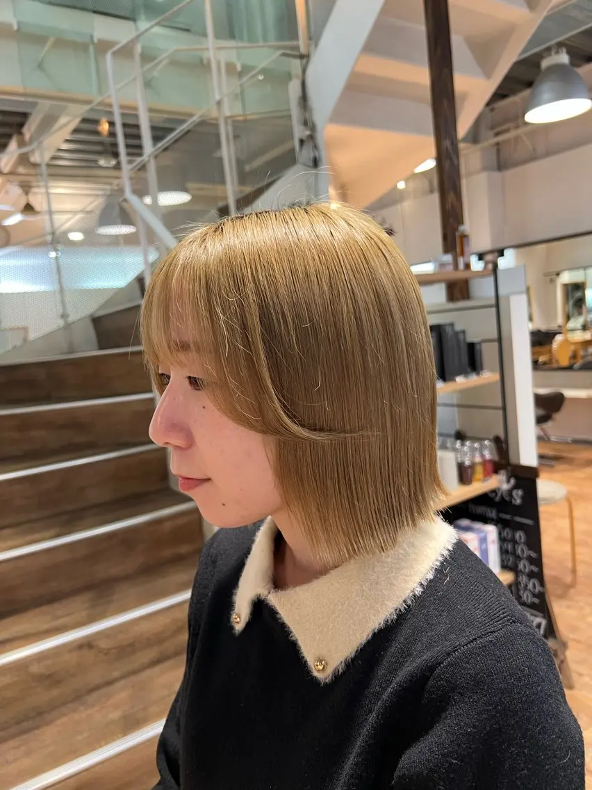 ミディアム 切りっぱなしボブ ボブ インナーカラー♡ Nanakoのヘアスタイル
