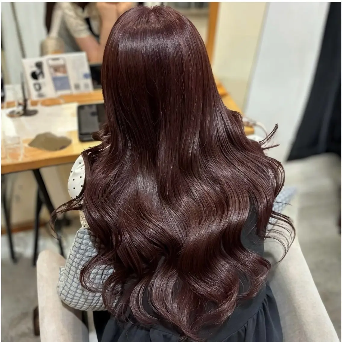 ロング hikari/大名/ 透明感/暖色カラーのヘアスタイル
