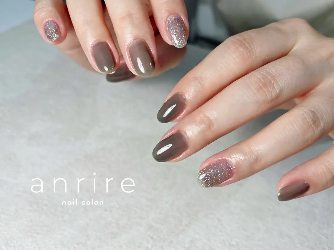 ネイル フラッシュネイル ジェルネイル キラキラネイル オフィスネイル パラジェル ハンドネイル nailsalon anrireのネイルデザイン