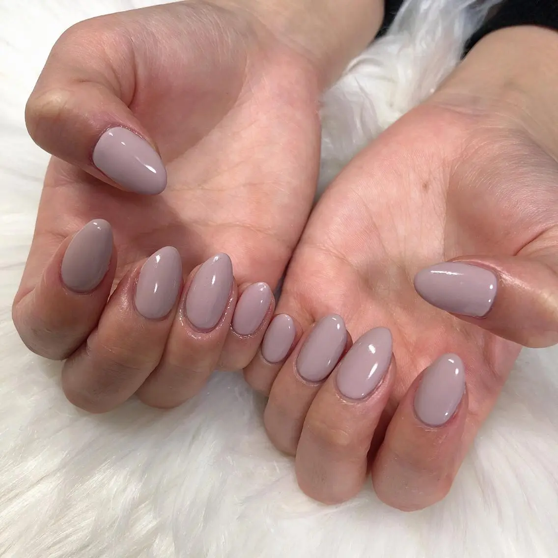 ネイル ハンドネイル 西岡 杏のネイルデザイン