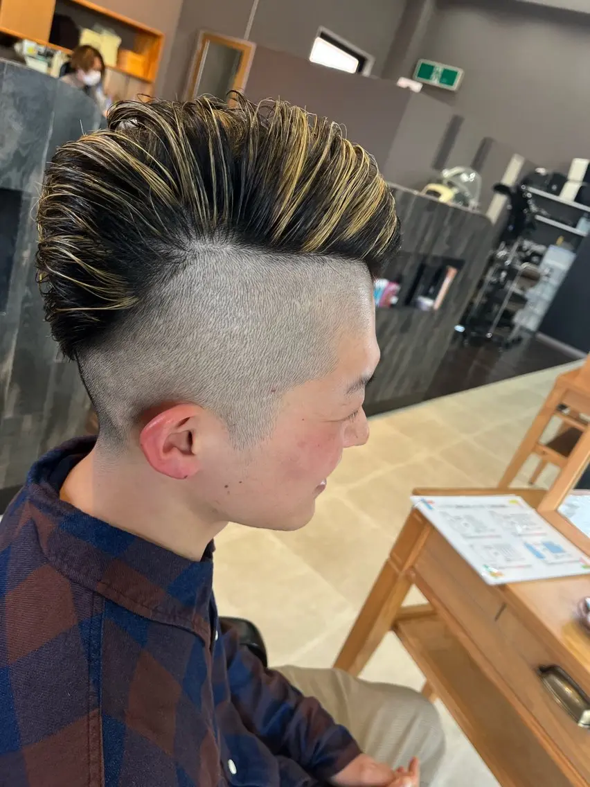ショート カット ヘアカラー メンズ特化✨パーマス タイル大得意安田海斗のヘアスタイル