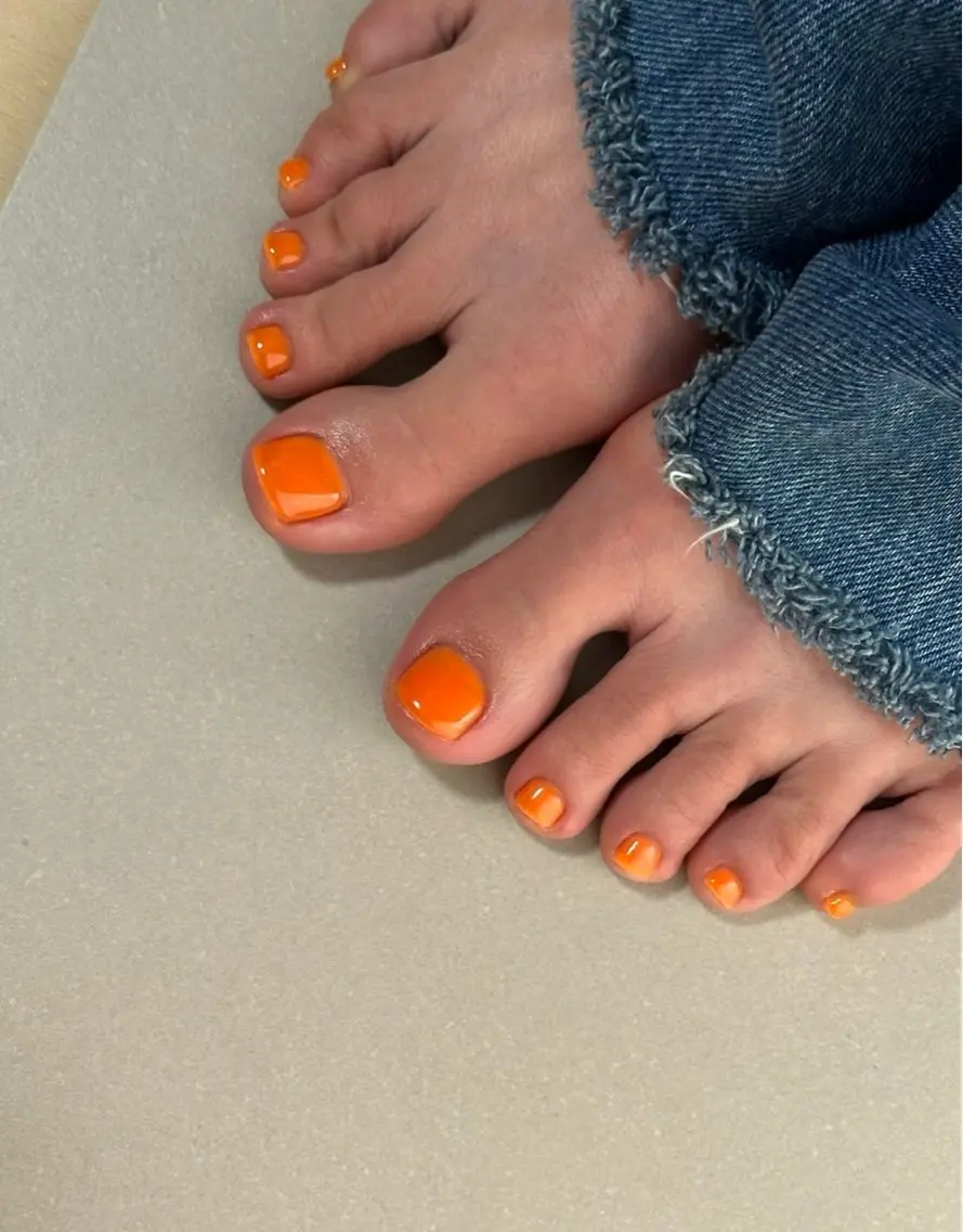 【フットネイル】フットワンカラー👣🩶(オフなし)の写真