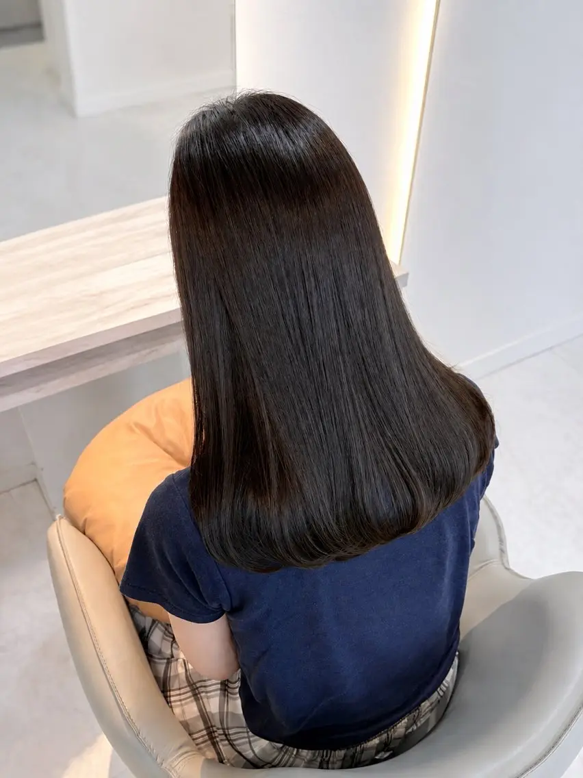 ロング 水落 悠理のヘアスタイル