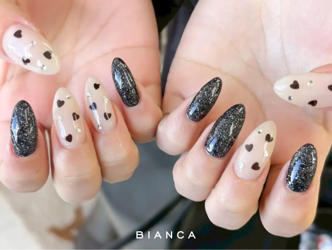 ネイル ハンドネイル Bianca  🎀 Hayakawaのネイルデザイン