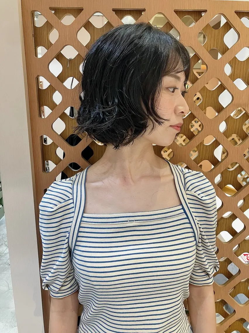 ショート パーマ ボブ くせ毛 ニュアンスパーマ カット パーマ 川間 将彦のヘアスタイル