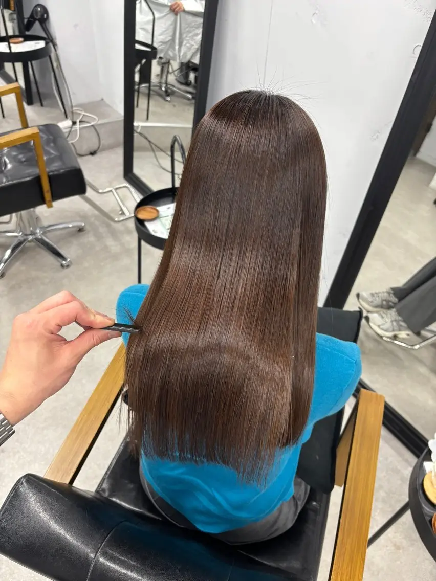 ロング 髪質改善 縮毛矯正 マツダ レンのヘアスタイル
