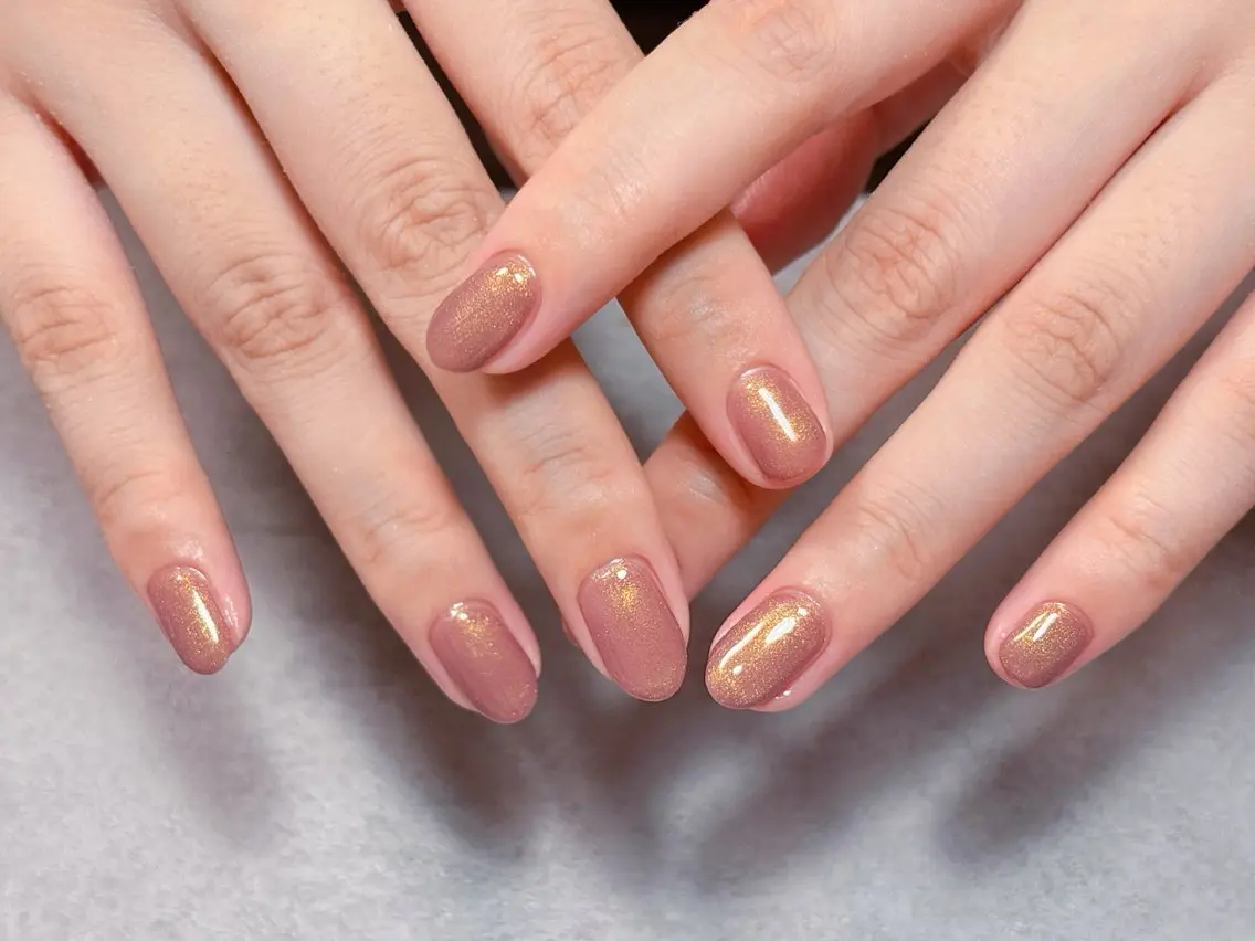 ネイル アートネイル オーロラネイル チークネイル フラッシュネイル フットネイル ハンドネイル ハンドケア 💫ゆか_ Nailartistのネイルデザイン