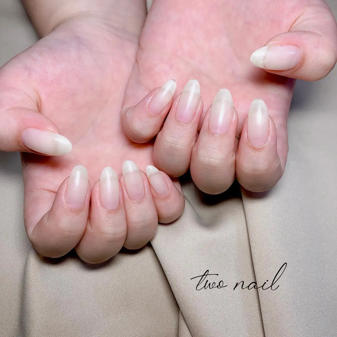ネイル アートネイル フットネイル ハート ニュアンスネイル ホワイト ハンドネイル two nailのネイルデザイン