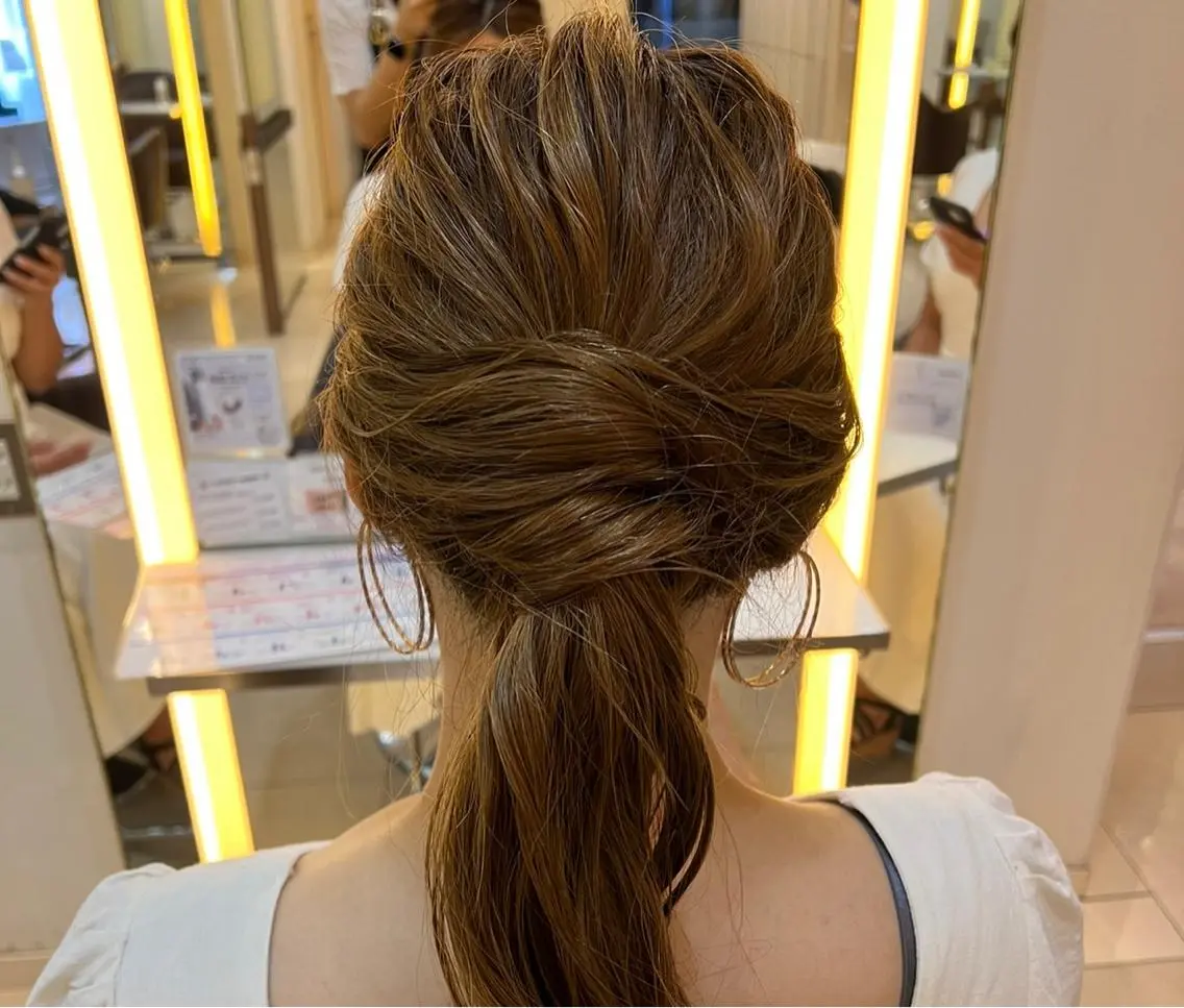 ロング ヘアアレンジ ヘアセット 🌺まなみ/ うる艶カラー🌺のヘアスタイル