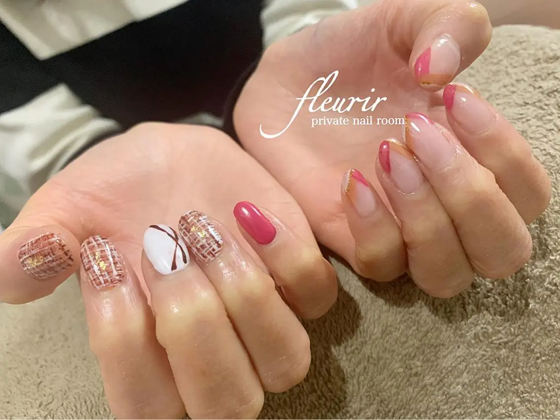 ネイル シンプルネイル ストーンネイル フルリール 【プライベートサロンのネイルデザイン